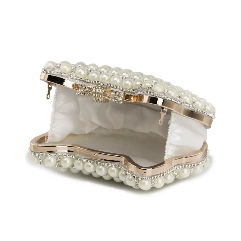 Evening Clutch With Pearls
